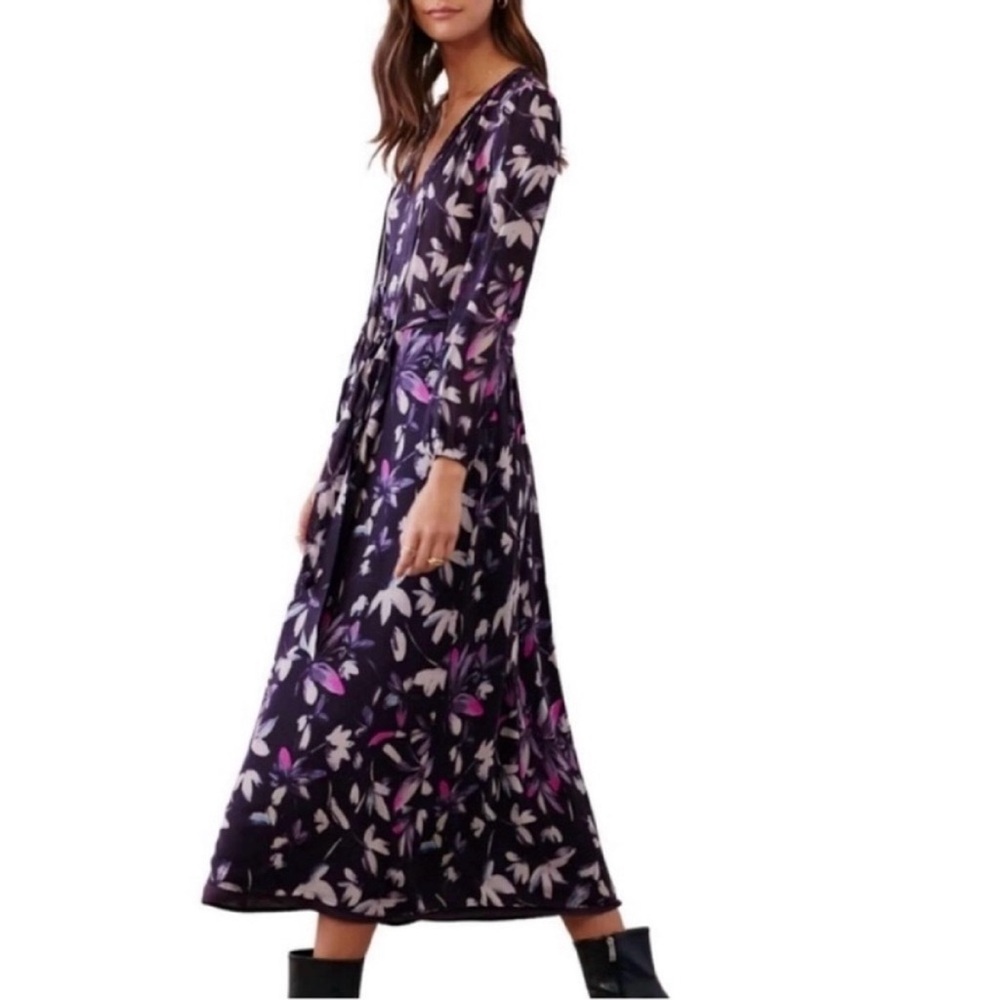 💜 NWT! BELLA DAHL Plum Floral Long Sleeves Smocked Back Maxi Dress - Size Medium - Picture 2 of 8